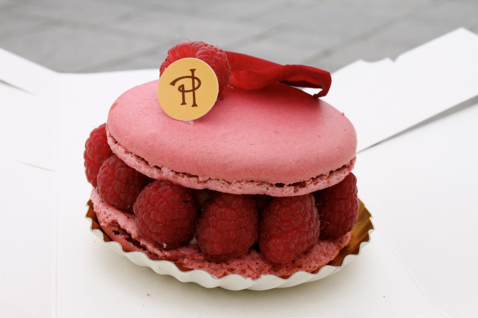 Macaron Ispahan Pierre Hermé