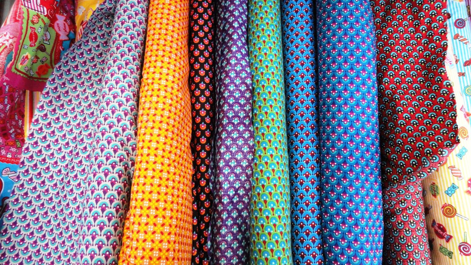 Marché aux tissus Paris